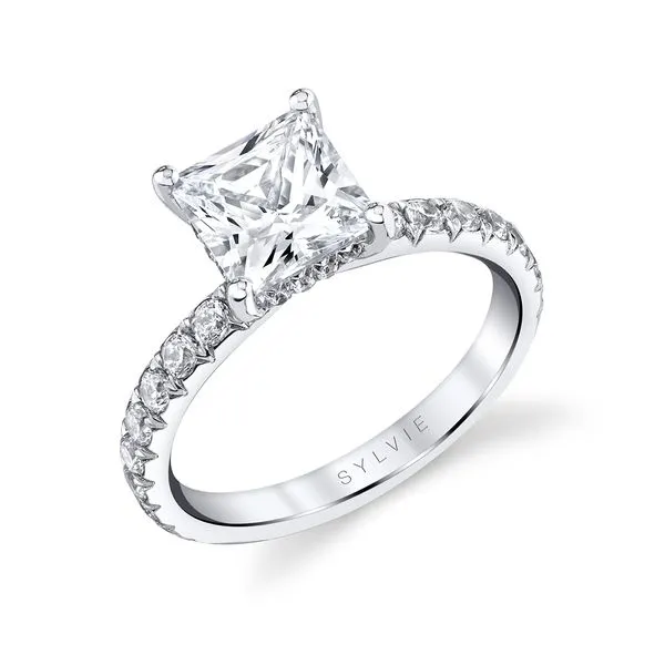 Women's Princess Cut Classic Wide Band Engagement Ring - Malencia Diamond Showcase Longview, WA