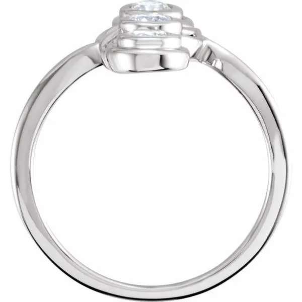 Three-Stone Bezel-Set Ring Image 2 Hart's Jewelers Grants Pass, OR