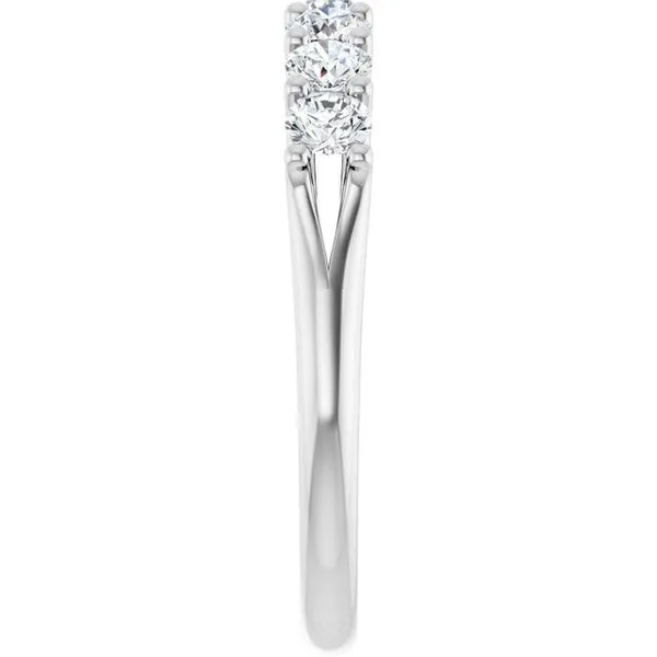 Share-Prong Seven-Stone Anniversary Band Image 4 L & L jewelers Scarborough, ME