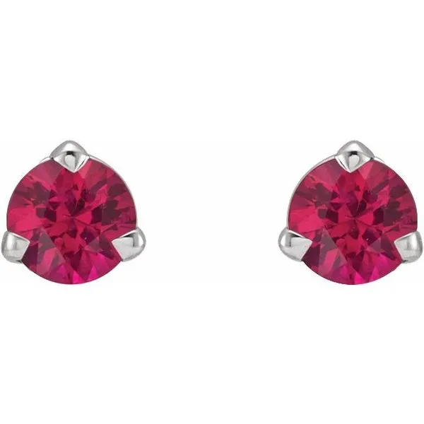 Round 3-Prong Claw Stud Earrings Image 2 Linwood Custom Jewelers Linwood, NJ
