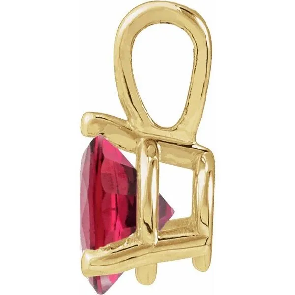 Solitaire Pendant Image 2 Austin's Fine Diamonds & Jewelry Lyndhurst, NJ