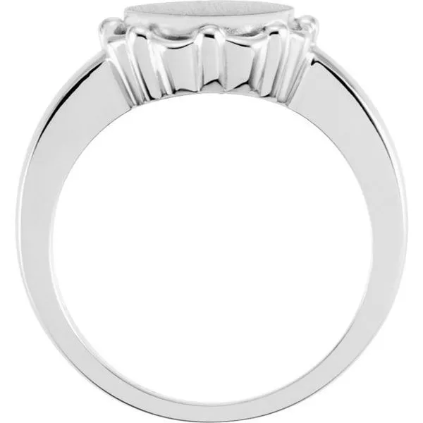 Round Scalloped Signet Ring Image 2 Hopman Jewelers Elkhart, IN