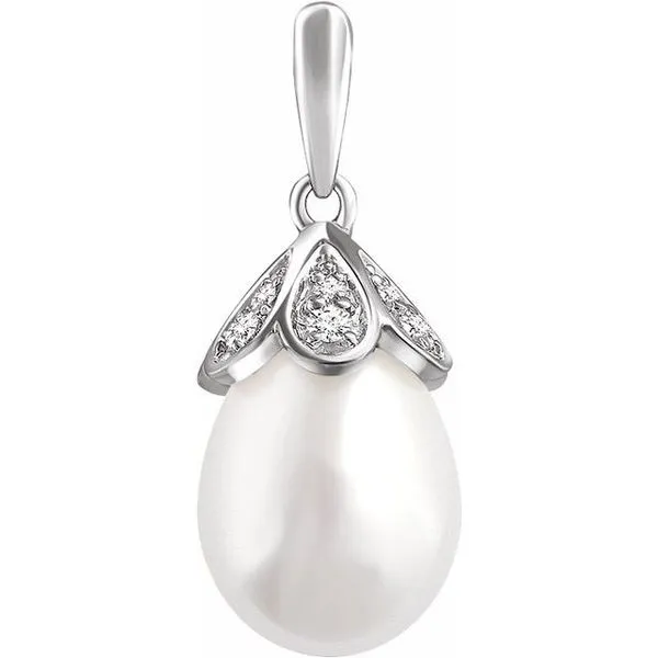 Accented Pearl Pendant Hart's Jewelers Grants Pass, OR