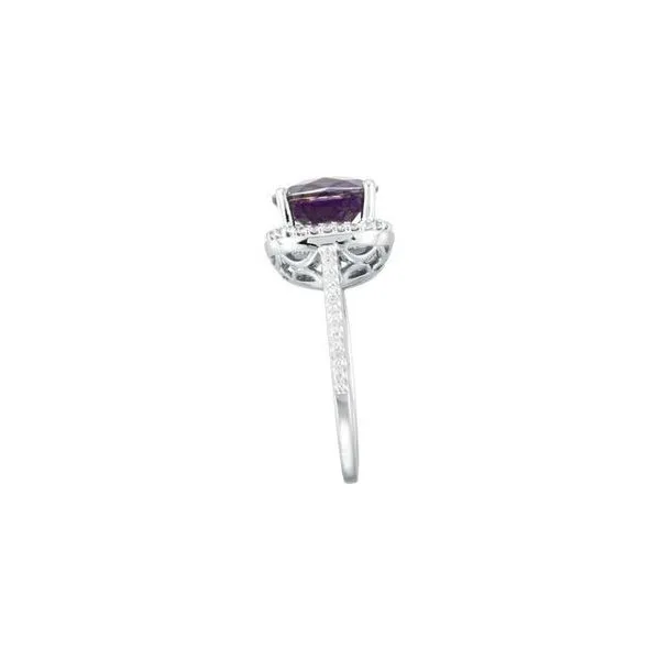 Halo-Style Ring Image 4 Atlanta West Jewelry Douglasville, GA