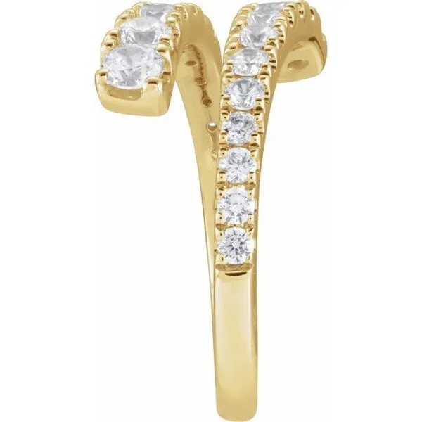 Lab-Grown Diamond Bypass Ring Image 3 Milan's Jewelry Inc Sarasota, FL