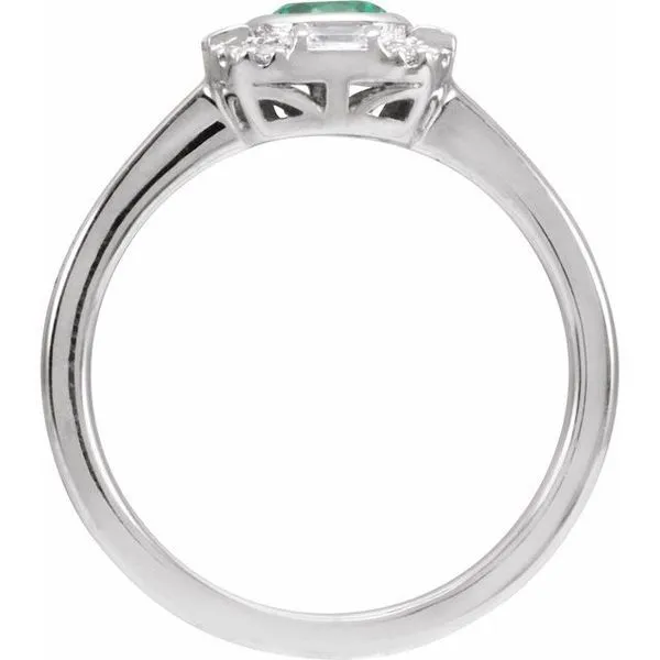 Halo-Style Ring Image 2 L & L jewelers Scarborough, ME