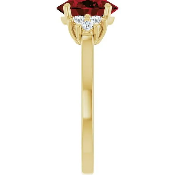 Accented Ring Image 4 Hart's Jewelers Grants Pass, OR