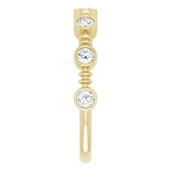 Bezel-Set Ring Image 4 Comstock Jewelers Edmonds, WA