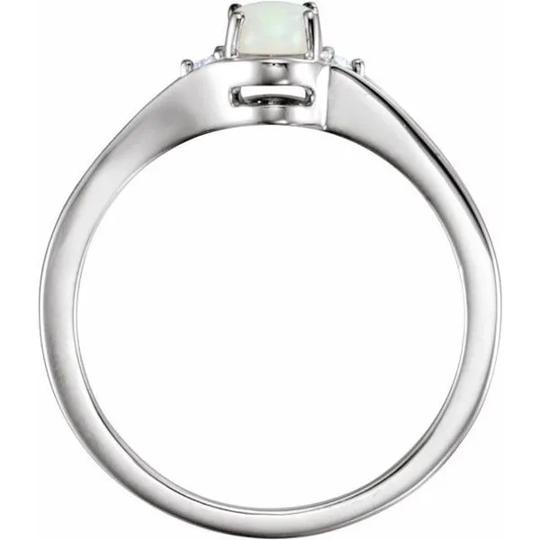 Accented Cabochon Ring Image 2 James Wolf Jewelers Mason, OH