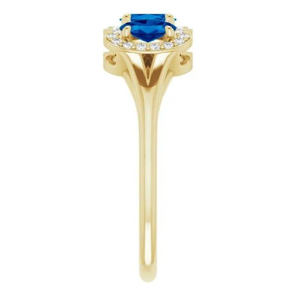 Halo-Style Three-Stone Ring Image 4 James Wolf Jewelers Mason, OH