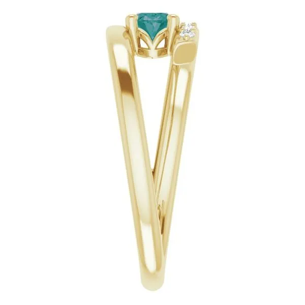 Accented Bypass Ring Image 4 D&M Jewelers Green Bay, WI