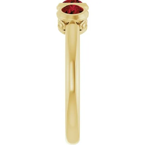 Three-Stone Bezel-Set Ring Image 4 Comstock Jewelers Edmonds, WA