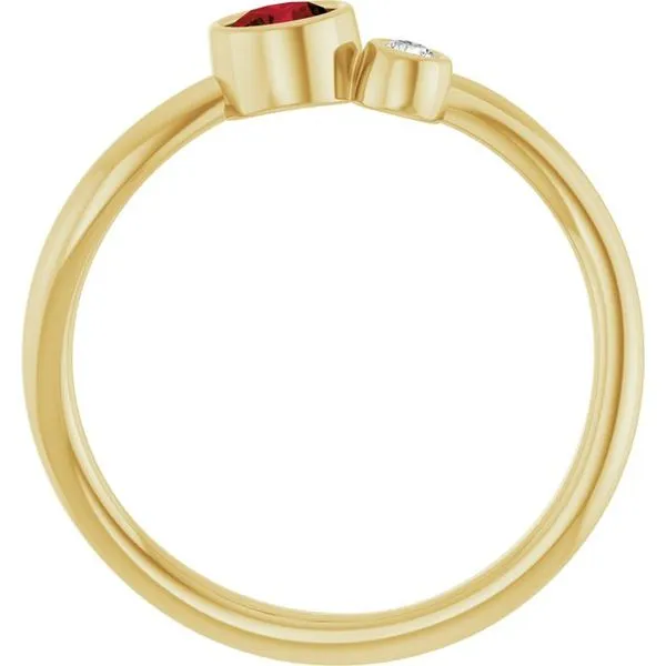 Accented Bezel-Set Ring Image 2 D&M Jewelers Green Bay, WI