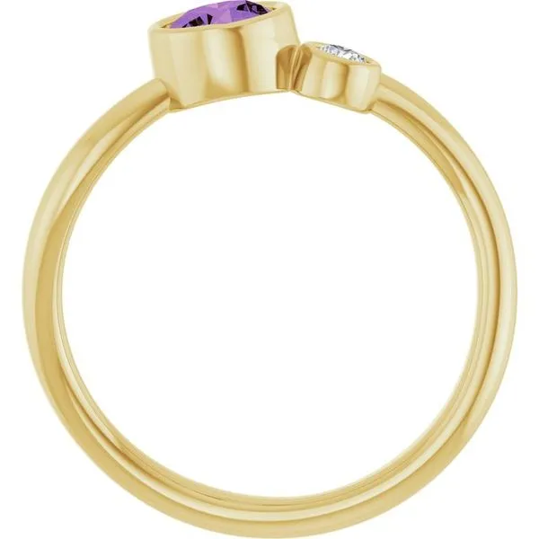 Accented Bezel-Set Ring Image 2 Comstock Jewelers Edmonds, WA