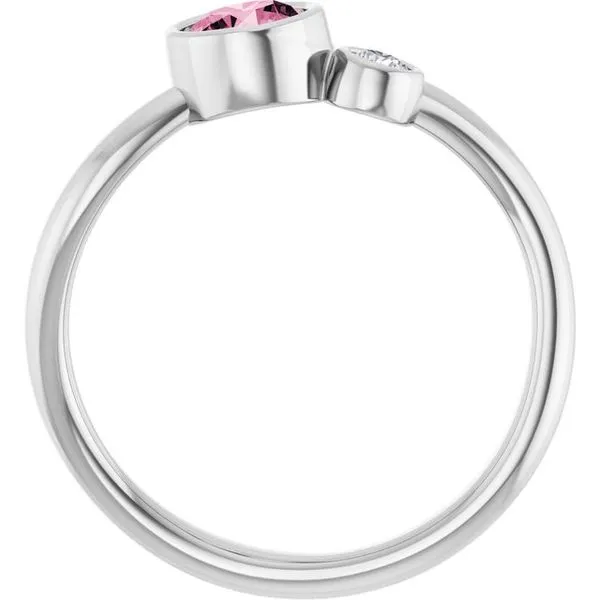 Accented Bezel-Set Ring Image 2 Comstock Jewelers Edmonds, WA