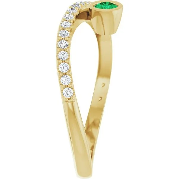 Criss-Cross Bezel-Set Ring Image 4 Holly's Jewelry Mountain Home, AR