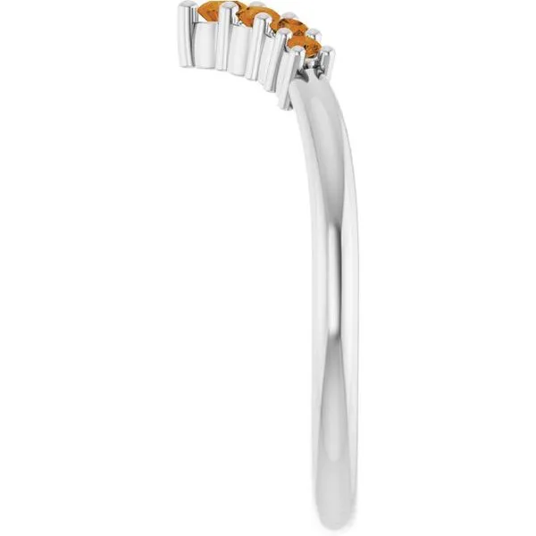 Graduated V Ring Image 4 Henry B. Ball Jewelers Canton, OH