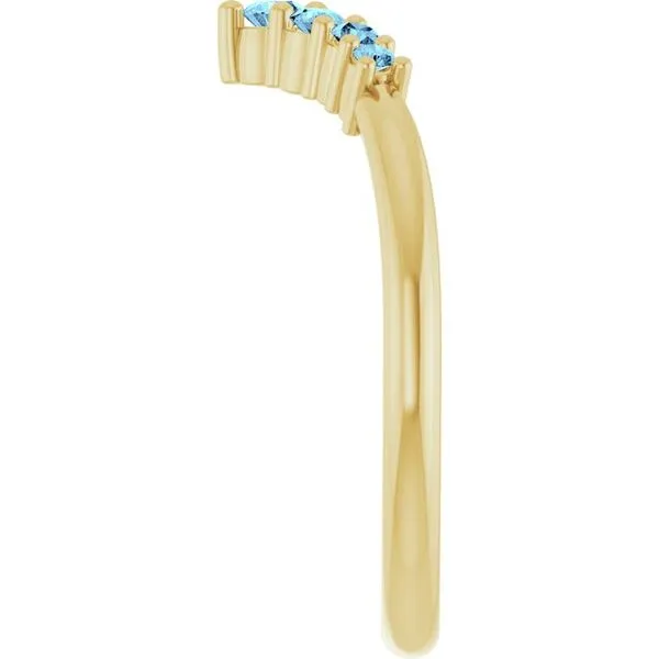 Graduated V Ring Image 4 Henry B. Ball Jewelers Canton, OH