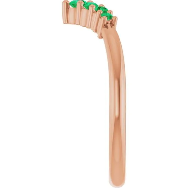 Graduated V Ring Image 4 Henry B. Ball Jewelers Canton, OH