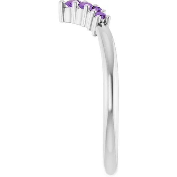 Graduated V Ring Image 4 Henry B. Ball Jewelers Canton, OH