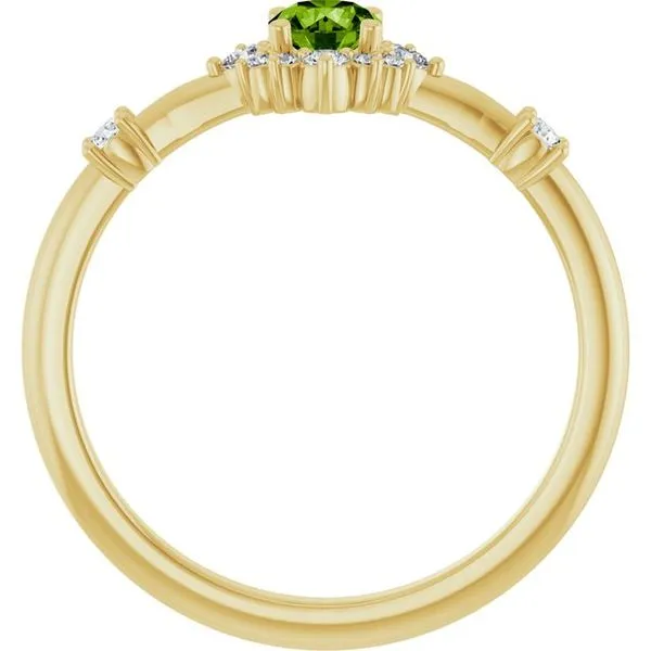 Halo-Style Ring Image 2 Hart's Jewelers Grants Pass, OR