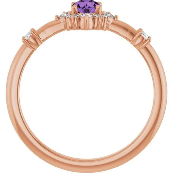 Halo-Style Ring Image 2 Hart's Jewelers Grants Pass, OR