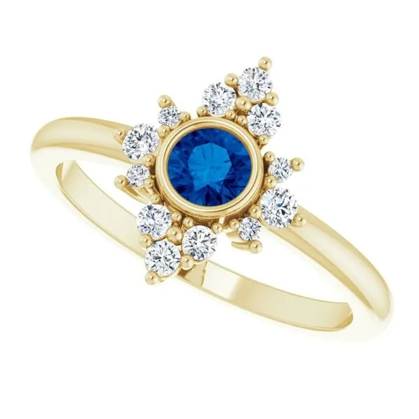 Halo-Style Ring Image 5 Hart's Jewelers Grants Pass, OR