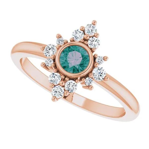 Halo-Style Ring Image 5 Hart's Jewelers Grants Pass, OR