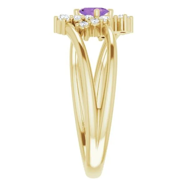 Accented Bypass Ring Image 4 Hart's Jewelers Grants Pass, OR