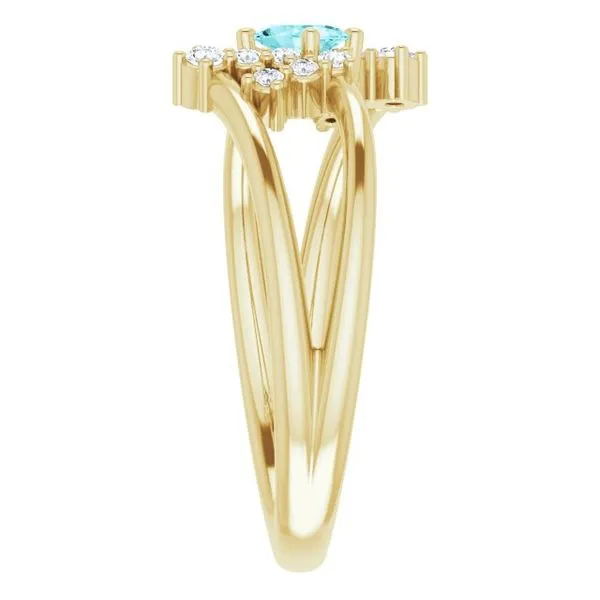 Accented Bypass Ring Image 4 Hart's Jewelers Grants Pass, OR