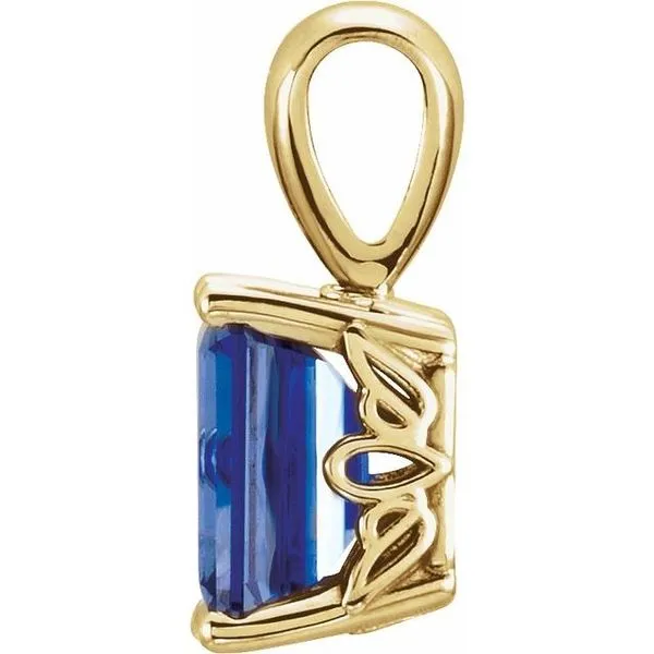 Emerald Scroll Setting® Pendant Image 2 Cherry Street Jewelers Tulsa, OK