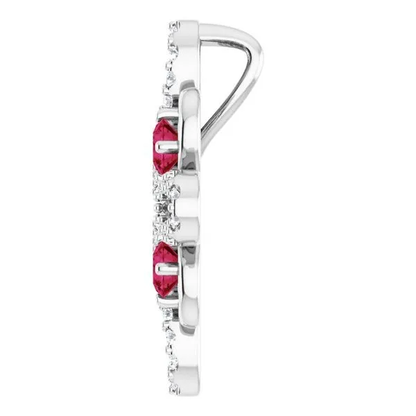 Clover Pendant Image 3 Hopman Jewelers Elkhart, IN