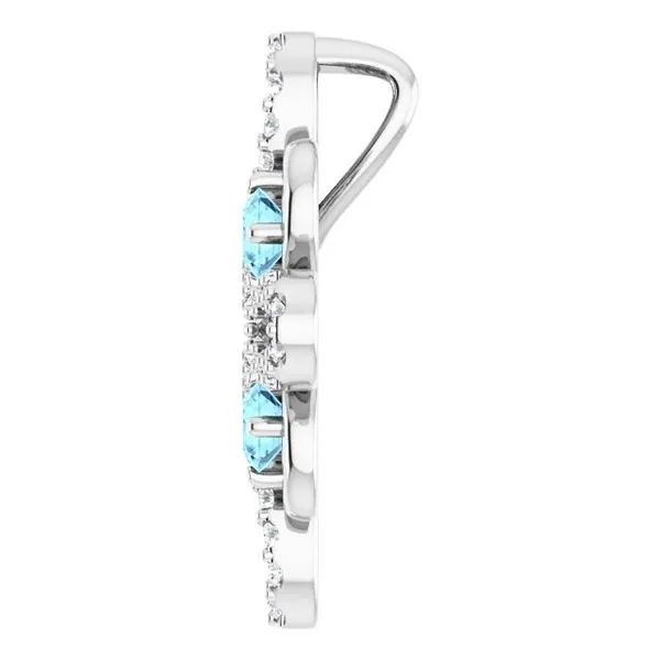 Clover Pendant Image 3 Rasmussen Jewelers Spanish Fork, UT