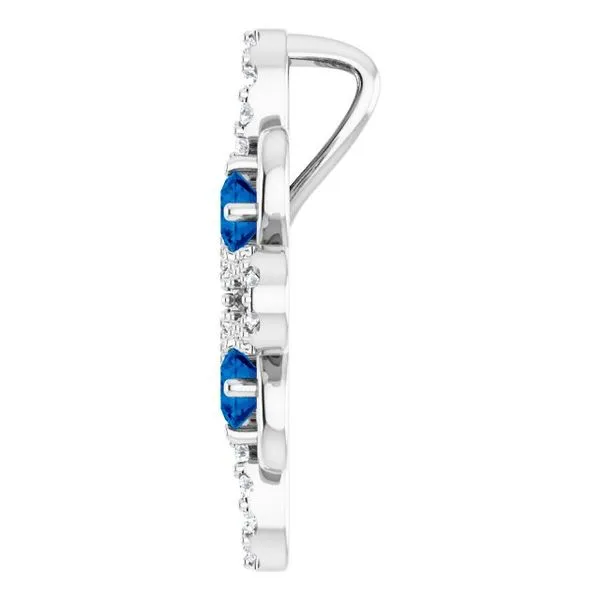 Clover Pendant Image 3 James & Williams Jewelers Berwyn, IL