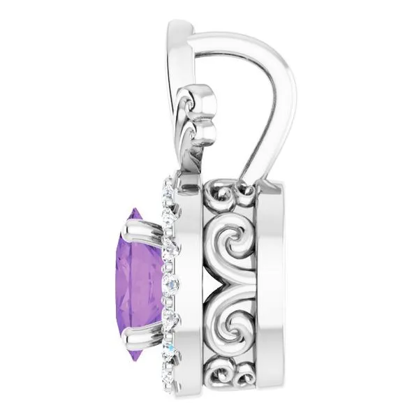 Halo-Style Pendant Image 3 Hart's Jewelers Grants Pass, OR