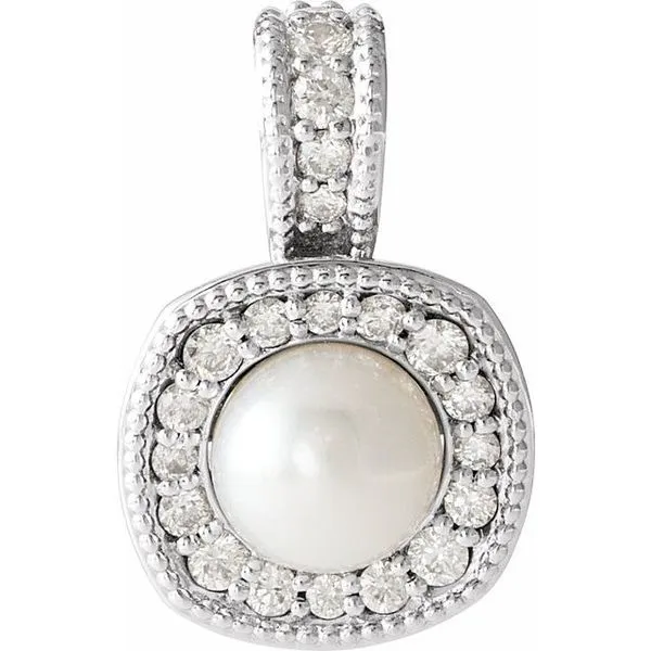 Halo-Style Pearl Pendant Hopman Jewelers Elkhart, IN