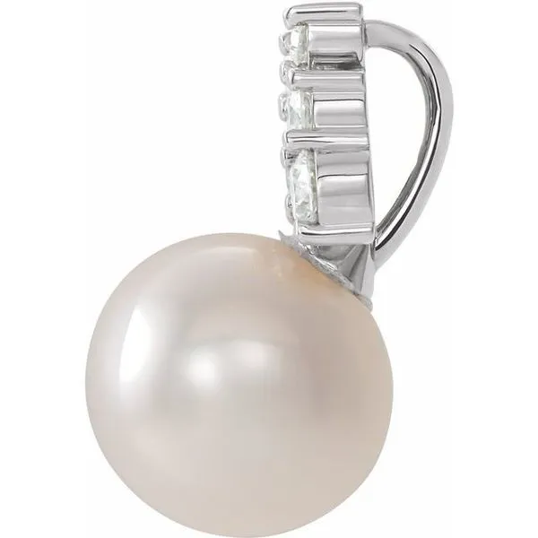 Pearl Cluster Pendant Image 2 Rasmussen Jewelers Spanish Fork, UT