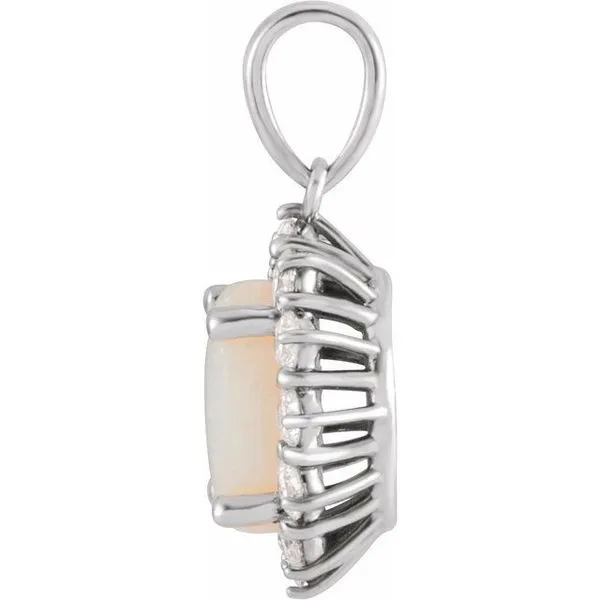 Halo-Style Pendant Image 2 Hopman Jewelers Elkhart, IN