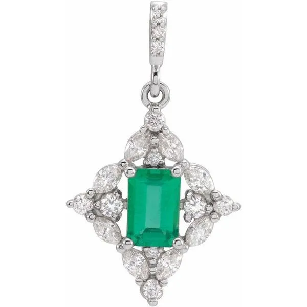 Halo-Style Pendant Hopman Jewelers Elkhart, IN