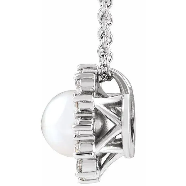Halo-Style Pearl Necklace Image 2 Holly's Jewelry Mountain Home, AR