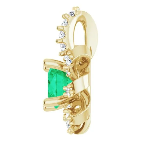 Halo-Style Pendant Image 3 James & Williams Jewelers Berwyn, IL