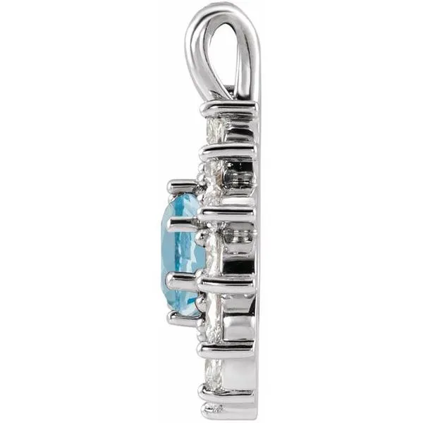 Halo-Style Pendant Image 2 Comstock Jewelers Edmonds, WA