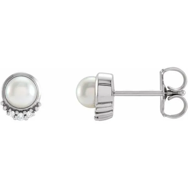 Accented Pearl Earrings Hart's Jewelers Grants Pass, OR