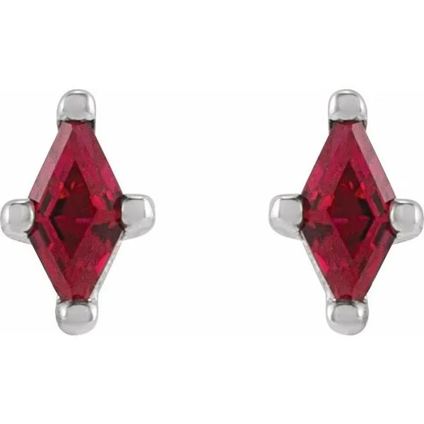 Kite 4-Prong Stud Earring Image 2 D'Errico Jewelry Scarsdale, NY