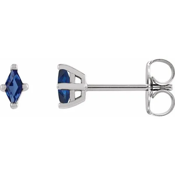 Kite 4-Prong Stud Earring J. Meredith Jewelers Delafield, WI