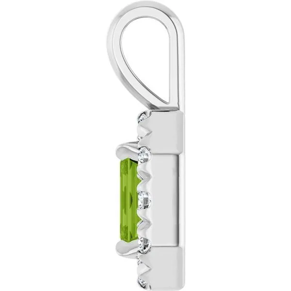 Halo-Style Pendant Image 3 Colonial Jewelers of Easton Easton, MD