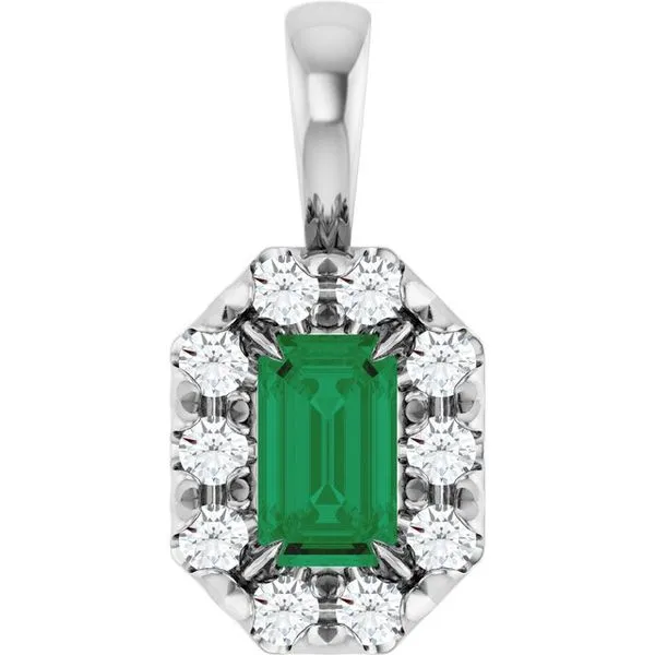 Halo-Style Pendant Gysbers Jewelry Waupun, WI