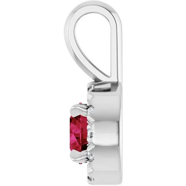 Halo-Style Pendant Image 3 Gysbers Jewelry Waupun, WI