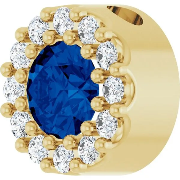 Halo-Style Pendant Image 2 Hart's Jewelers Grants Pass, OR