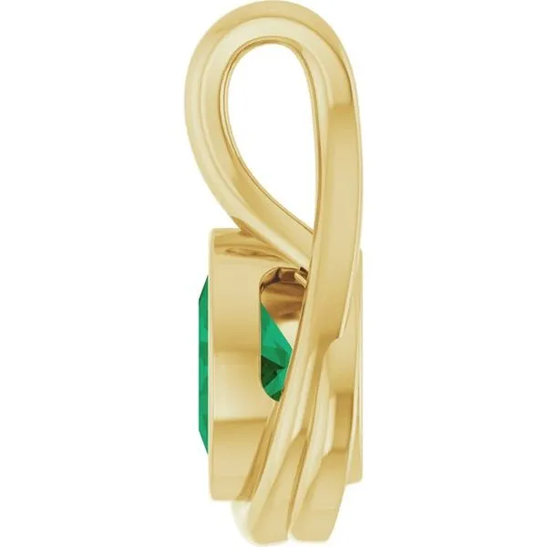 Solitaire Pendant Image 3 Ellsworth Jewelers Ellsworth, ME